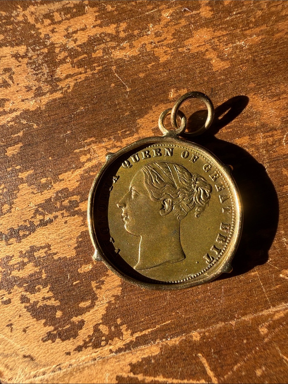 Vintage 14k Gold Pendant w Coin -Women Jewelry Necklaces